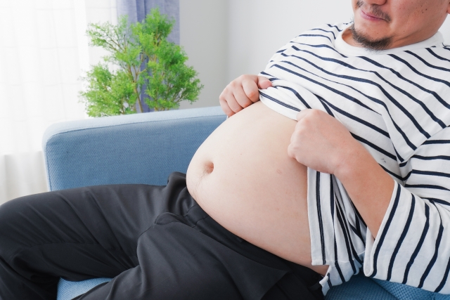 妊婦さんみたいなお腹が気になる…70代から始める「お腹ぽっこり」解消作戦